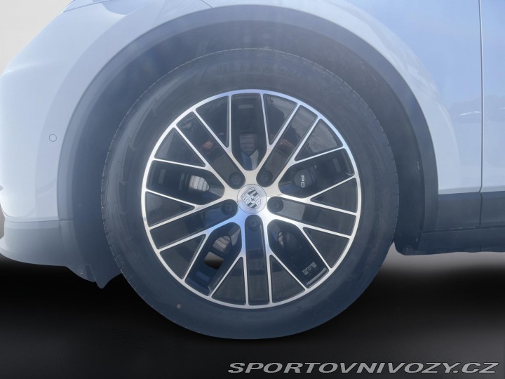Porsche Macan 4 2025