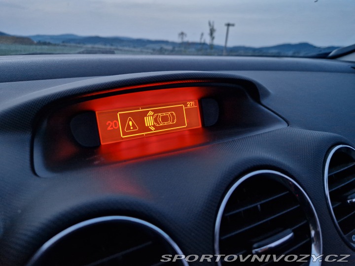 Peugeot 308 1,6i Cabrio 2014