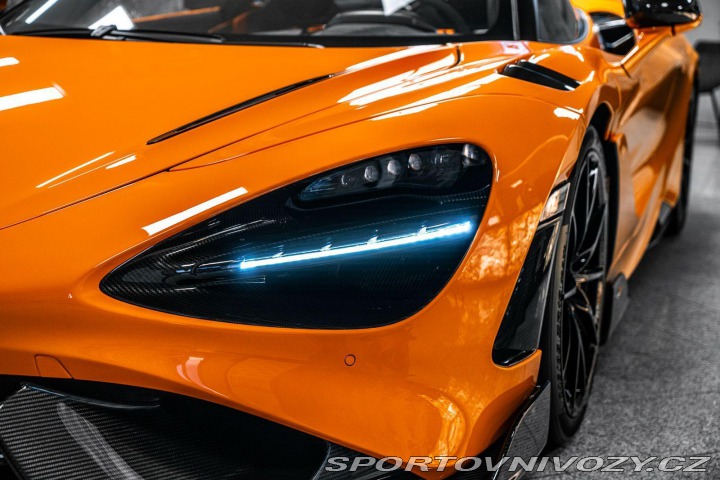 McLaren 765LT LIFT/B&W/MSO/CARBON/B 2021