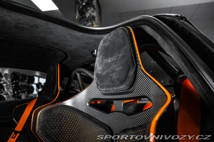 McLaren 765LT LIFT/B&W/MSO/CARBON/B 2021