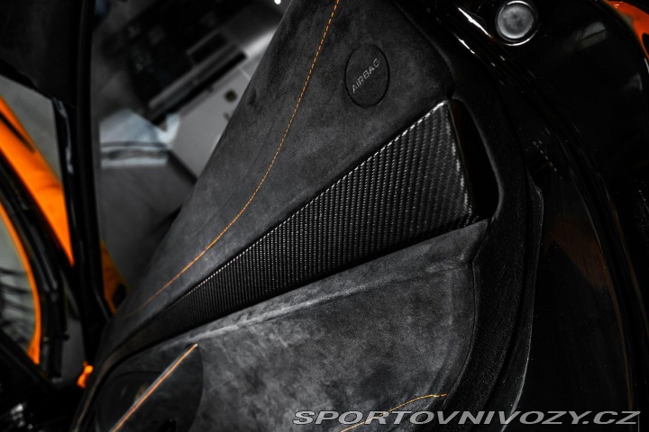 McLaren 765LT LIFT/B&W/MSO/CARBON/B 2021