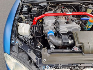 Mazda MX-5 1.9i,107kW,samosvorný dif 2001