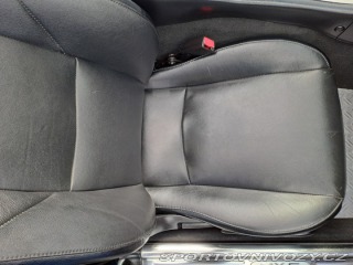 Mazda MX-5 1.9i,107kW,samosvorný dif 2001