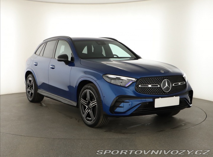 Mercedes-Benz Ostatní modely GLC AMG Line GLC 220 d 4MATIC 2025