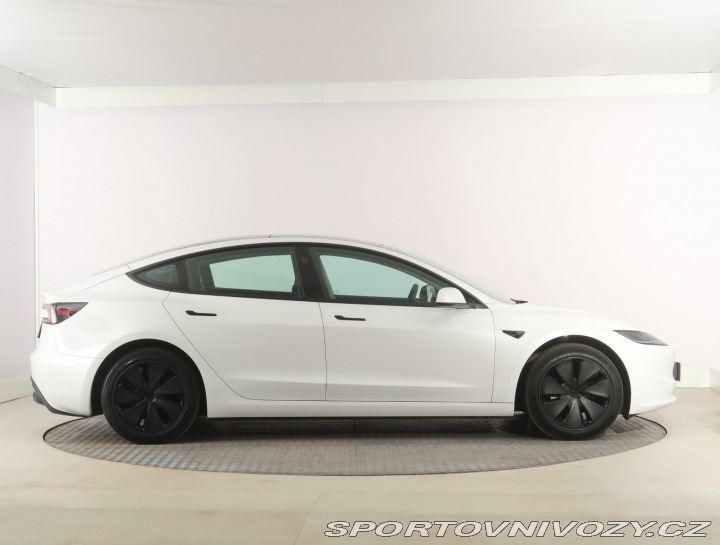 Tesla Model 3 Standard Range 60kWh 2023