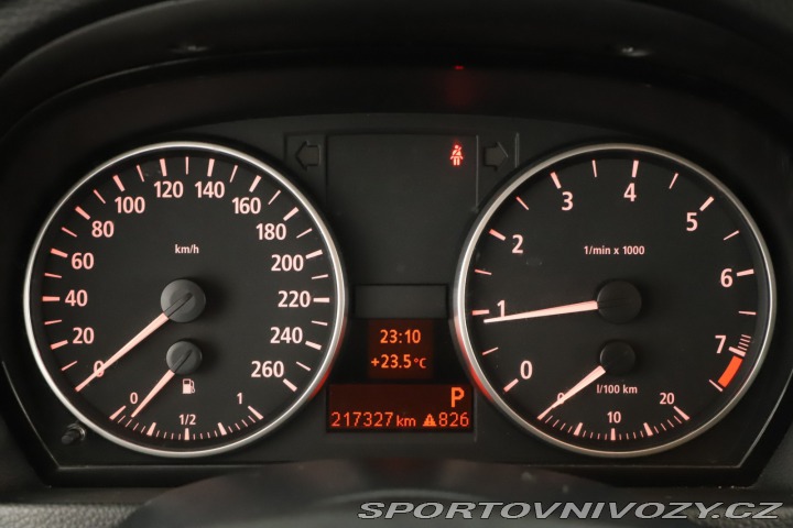 BMW 3 325 i 2005