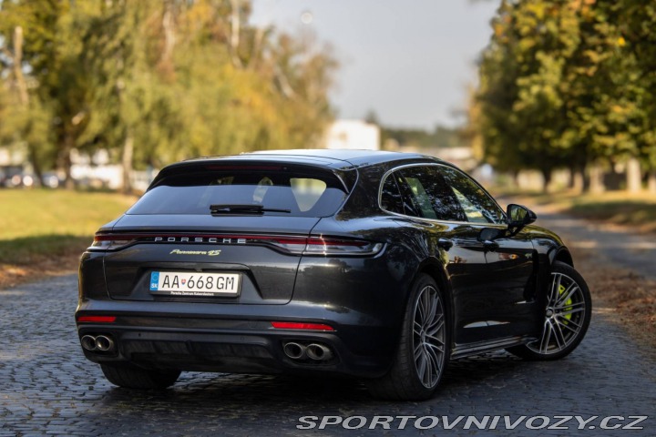 Porsche Ostatní modely Panamera Sport Turismo 4S E-Hybrid 2.9 V6 PDK 4 2021
