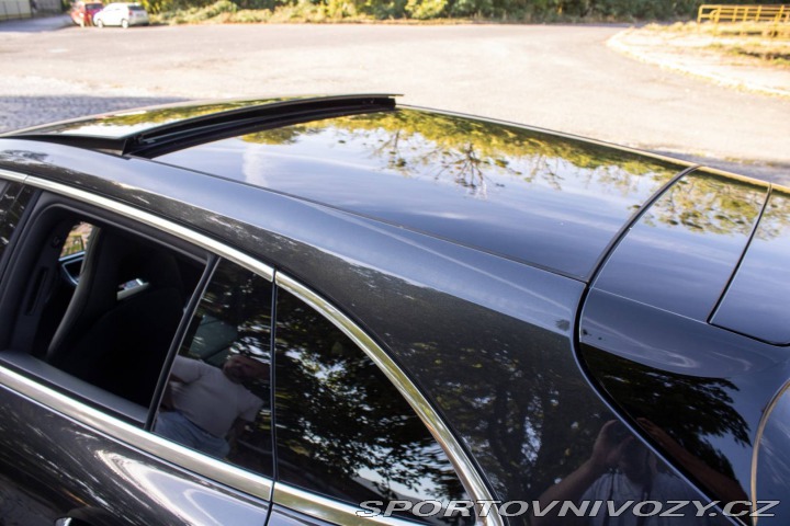 Porsche Ostatní modely Panamera Sport Turismo 4S E-Hybrid 2.9 V6 PDK 4 2021