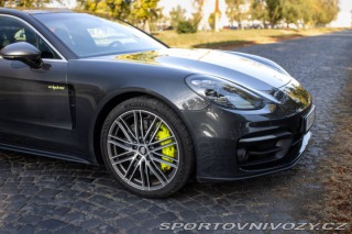 Porsche Ostatní modely Panamera Sport Turismo 4S E-Hybrid 2.9 V6 PDK 4 2021