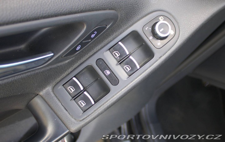 Volkswagen Golf 2.0 TFSI GTI DSG / 155kW 2009