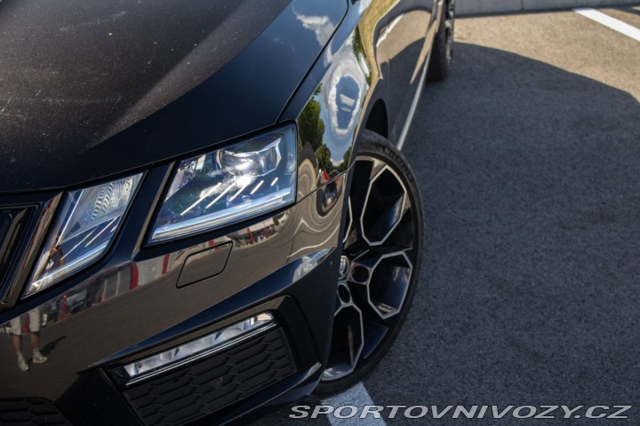 Škoda Octavia RS Combi 2.0 TDI RS 4x4 DSG 2020