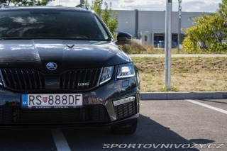 Škoda Octavia RS Combi  2.0 TDI RS 4x4 DSG 2020