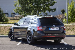 Škoda Octavia RS Combi  2.0 TDI RS 4x4 DSG 2020
