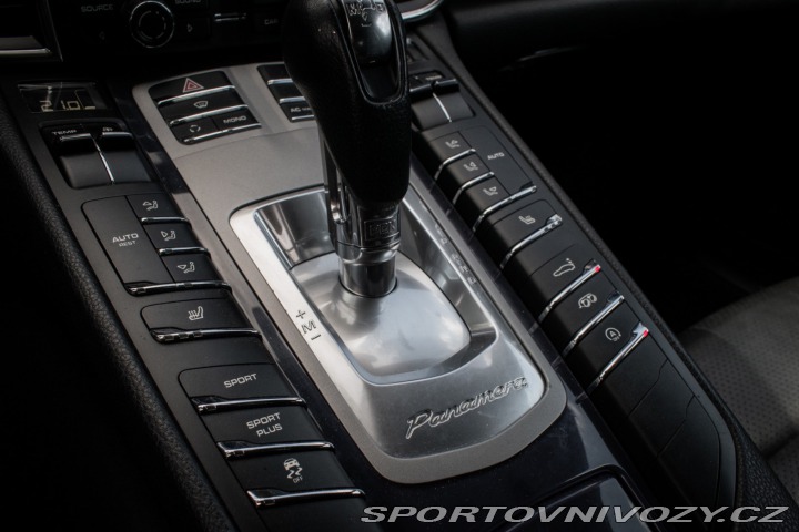 Porsche Panamera 3.6 V6 A/T, 220kW, A7 / 2011