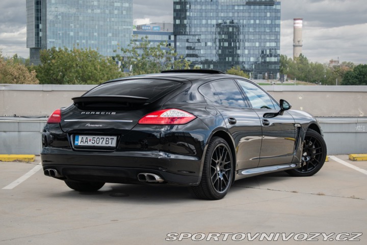 Porsche Panamera 3.6 V6 A/T, 220kW, A7 / 2011