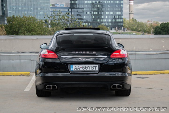 Porsche Panamera 3.6 V6 A/T, 220kW, A7 / 2011