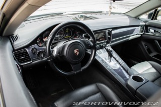 Porsche Panamera 3.6 V6 A/T, 220kW, A7 / 2011