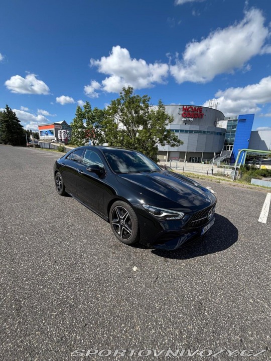 Mercedes-Benz CLA 200 (AMG Packet,Panorama) 2024