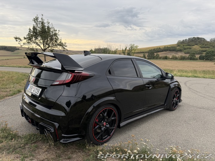 Honda Civic Type R FK2 GT 2016