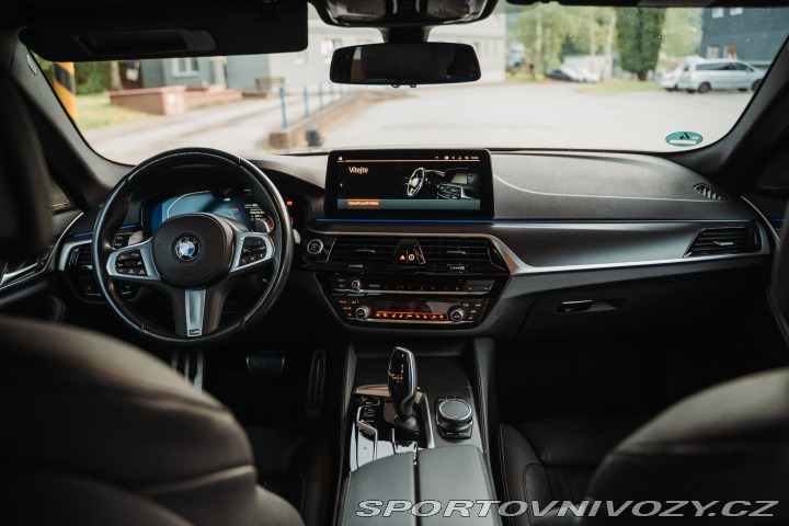 BMW 5 530d xDrive M SPORT 2023