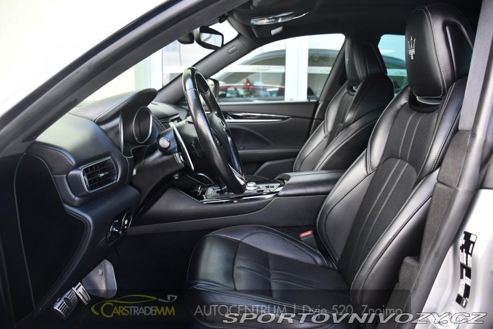 Maserati Levante 3.0D ČR Q4 H/K ACC VZDUCH 2018