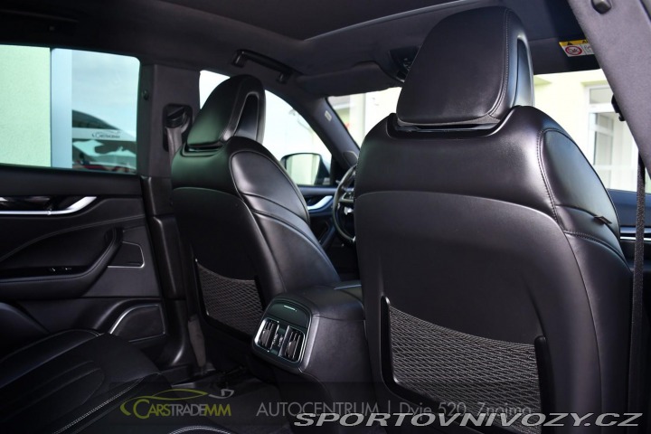 Maserati Levante 3.0D ČR Q4 H/K ACC VZDUCH 2018