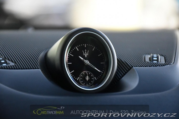 Maserati Levante 3.0D ČR Q4 H/K ACC VZDUCH 2018