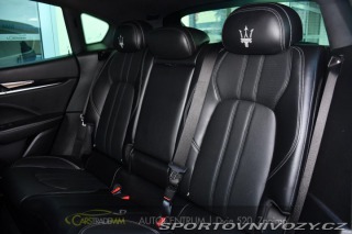 Maserati Levante 3.0D ČR Q4 H/K ACC VZDUCH 2018