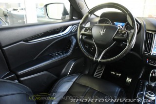 Maserati Levante 3.0D ČR Q4 H/K ACC VZDUCH 2018