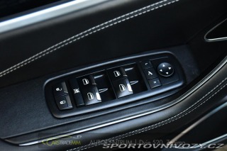 Maserati Levante 3.0D ČR Q4 H/K ACC VZDUCH 2018