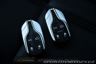 Maserati Levante 3.0D ČR Q4 H/K ACC VZDUCH 2018