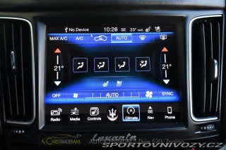 Maserati Levante 3.0D ČR Q4 H/K ACC VZDUCH 2018