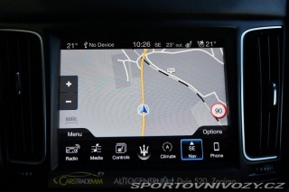 Maserati Levante 3.0D ČR Q4 H/K ACC VZDUCH 2018
