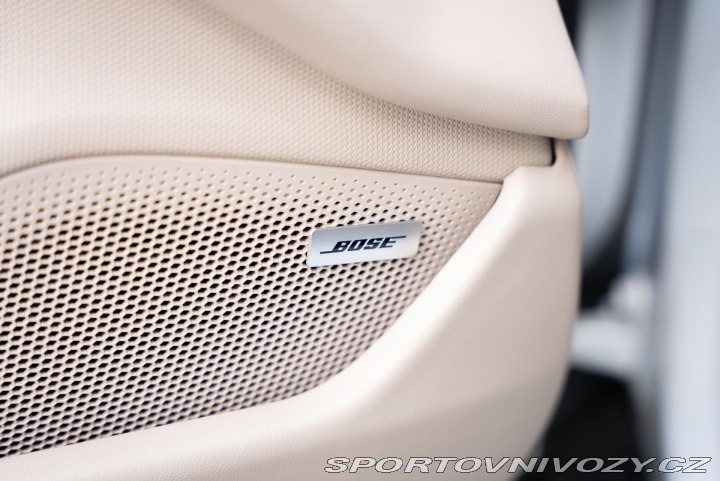Porsche Taycan  2026