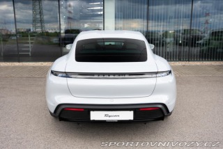Porsche Taycan  2026