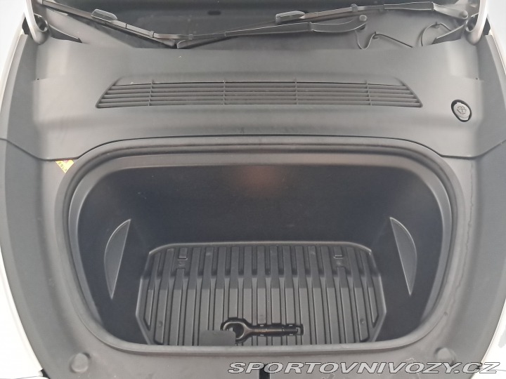 Tesla Model Y Long Range AWD 79kWh 2022