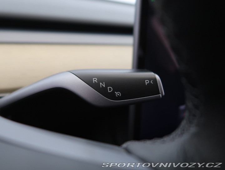 Tesla Model Y RWD LFP 60kWh 2023