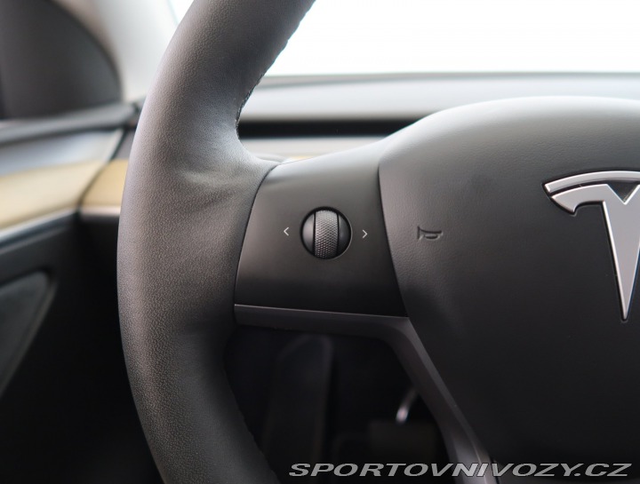 Tesla Model Y RWD LFP 60kWh 2023