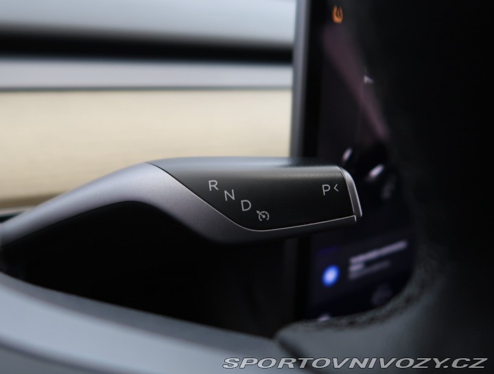 Tesla Model Y RWD LFP 60kWh 2023
