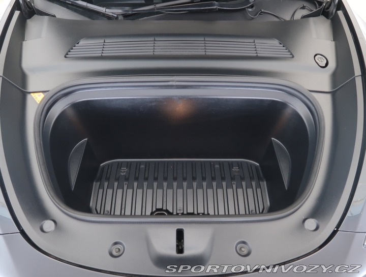 Tesla Model Y RWD LFP 60kWh 2023