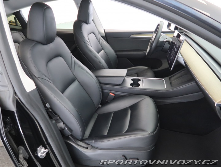 Tesla Model Y RWD LFP 60kWh 2023