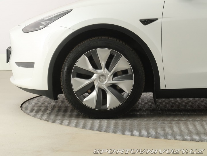 Tesla Model Y Long Range AWD 79kWh 2023