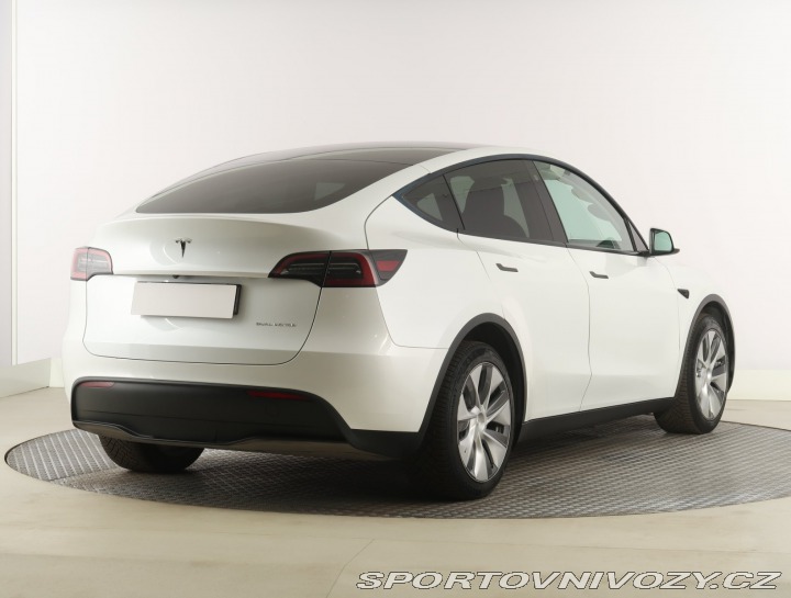 Tesla Model Y Long Range AWD 79kWh 2023