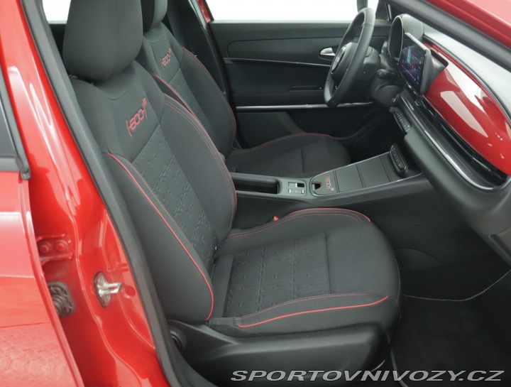 Fiat 600 600e (RED) 54 kWh 2023