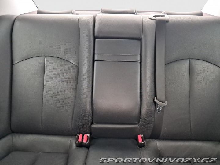 Mercedes-Benz E Avantgarde E 320 CDI 4MAT 2006