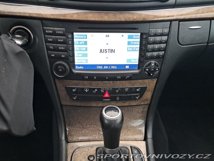 Mercedes-Benz E Avantgarde E 320 CDI 4MAT 2006