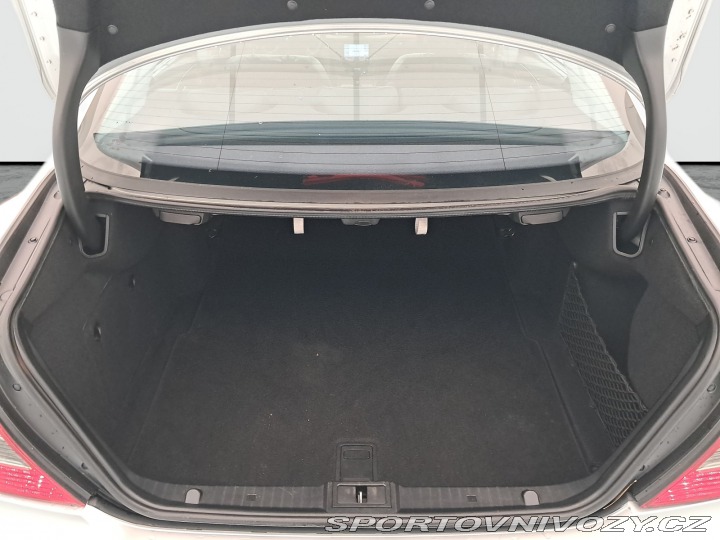 Mercedes-Benz E Avantgarde E 320 CDI 4MAT 2006