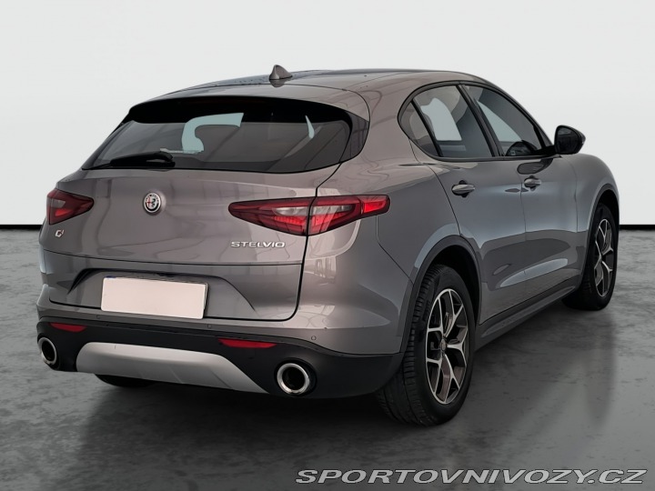 Alfa Romeo Stelvio 2.0 Turbo Q4 2019