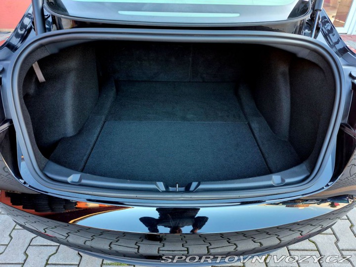 Tesla Model 3 Long Range Dual Motor - 3 2023