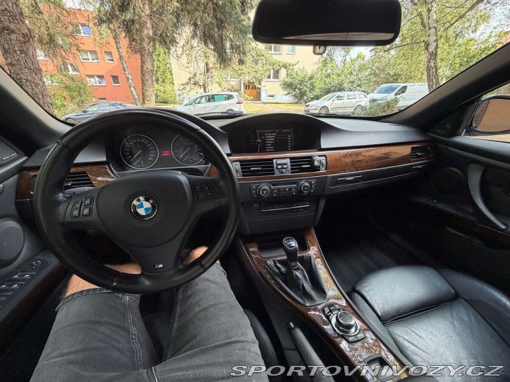 BMW 3 2,5 325i 160kw manuál c 2011